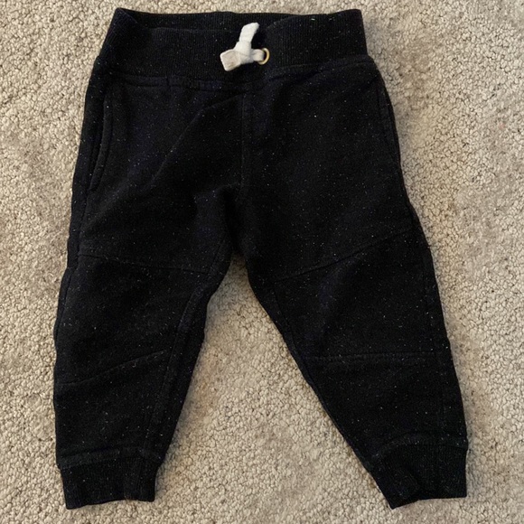 Toddler boy matching set- fox print long sleeve tee with cozy joggers. Size 2T - Picture 6 of 8